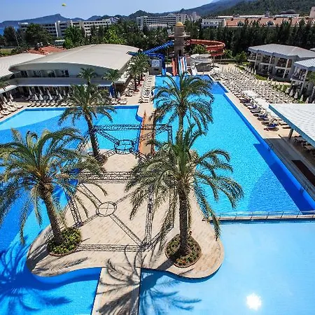 Transatlantik Hotel&spa Hotel 5*