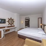 Transatlantik Hotel&spa - Ultra Hotell Kemer
