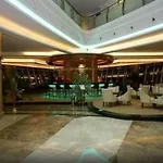 فندق Transatlantik & 5*