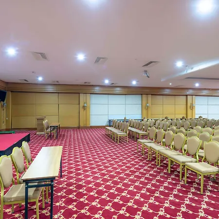 Szálloda Transatlantik &