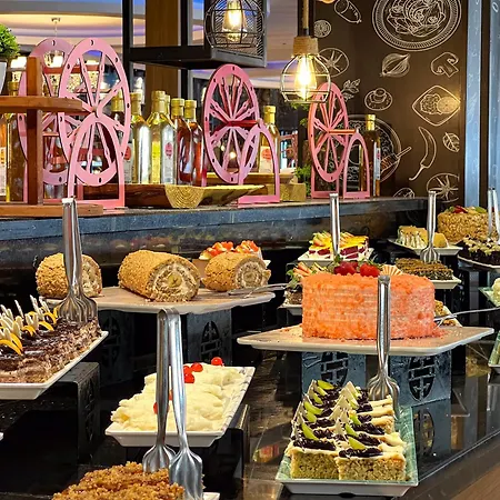 Szálloda Transatlantik & Kemer