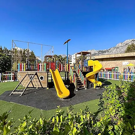 Hotel Transatlantik & 5*