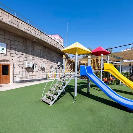 Hotel Transatlantik & Kemer